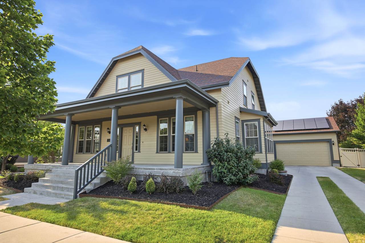 4516 Sebago Way - Photo 1