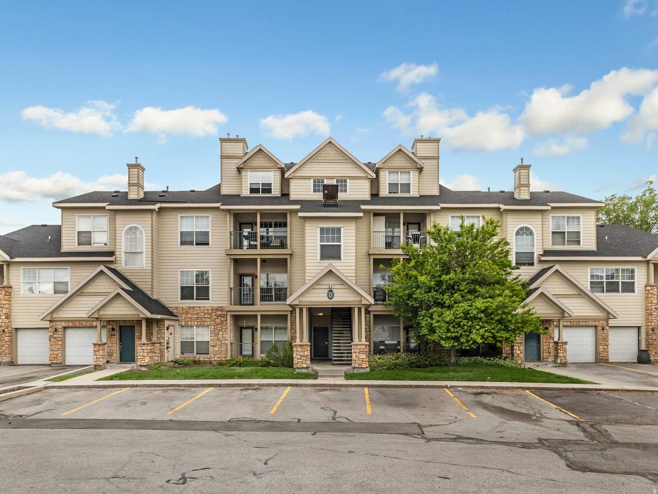900 Bitner Rd - Photo 1