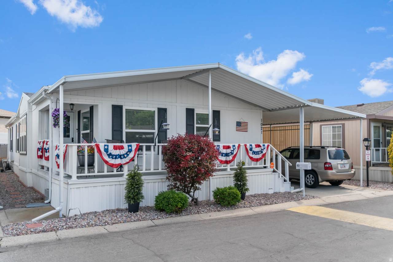 1021 Pasque Dr - Photo 1