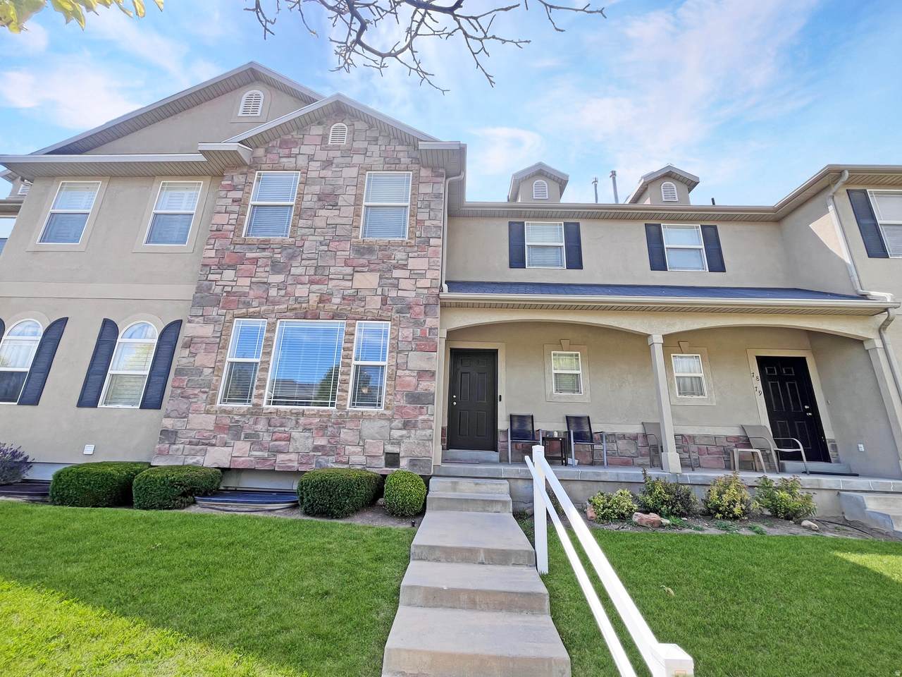 7881 Cool Creek Way - Photo 1