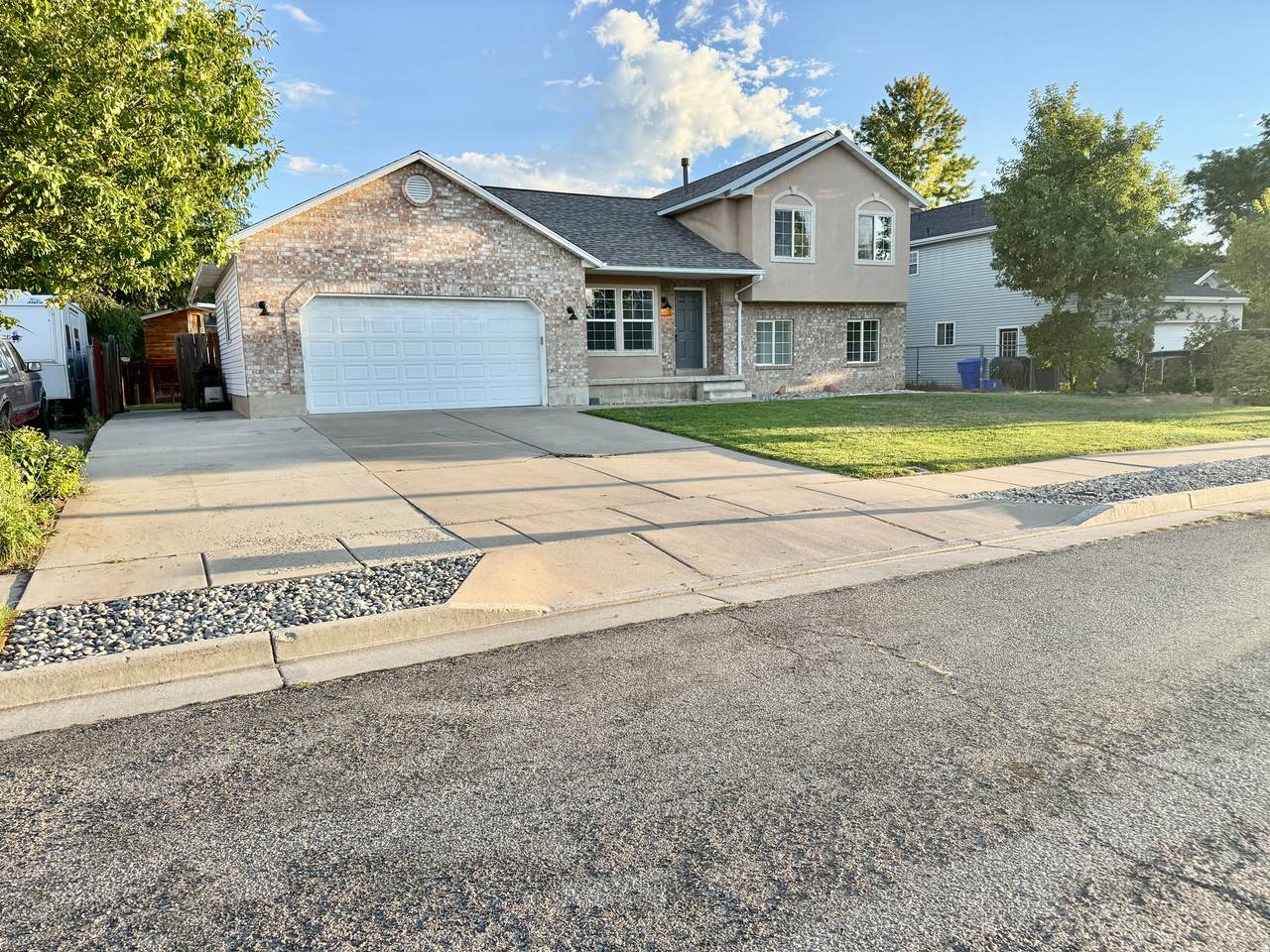949 4100 - Photo 1