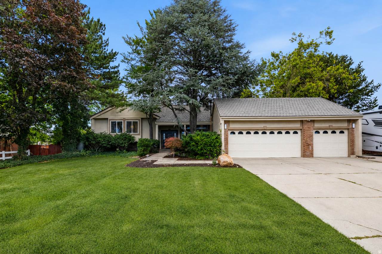 4129 Donibristle Cir - Photo 1