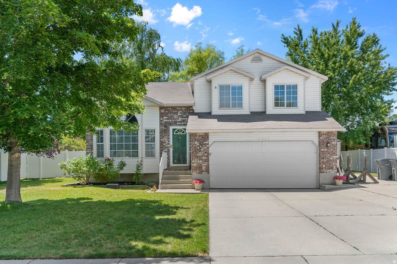 4203 Liberty Creek Dr - Photo 1
