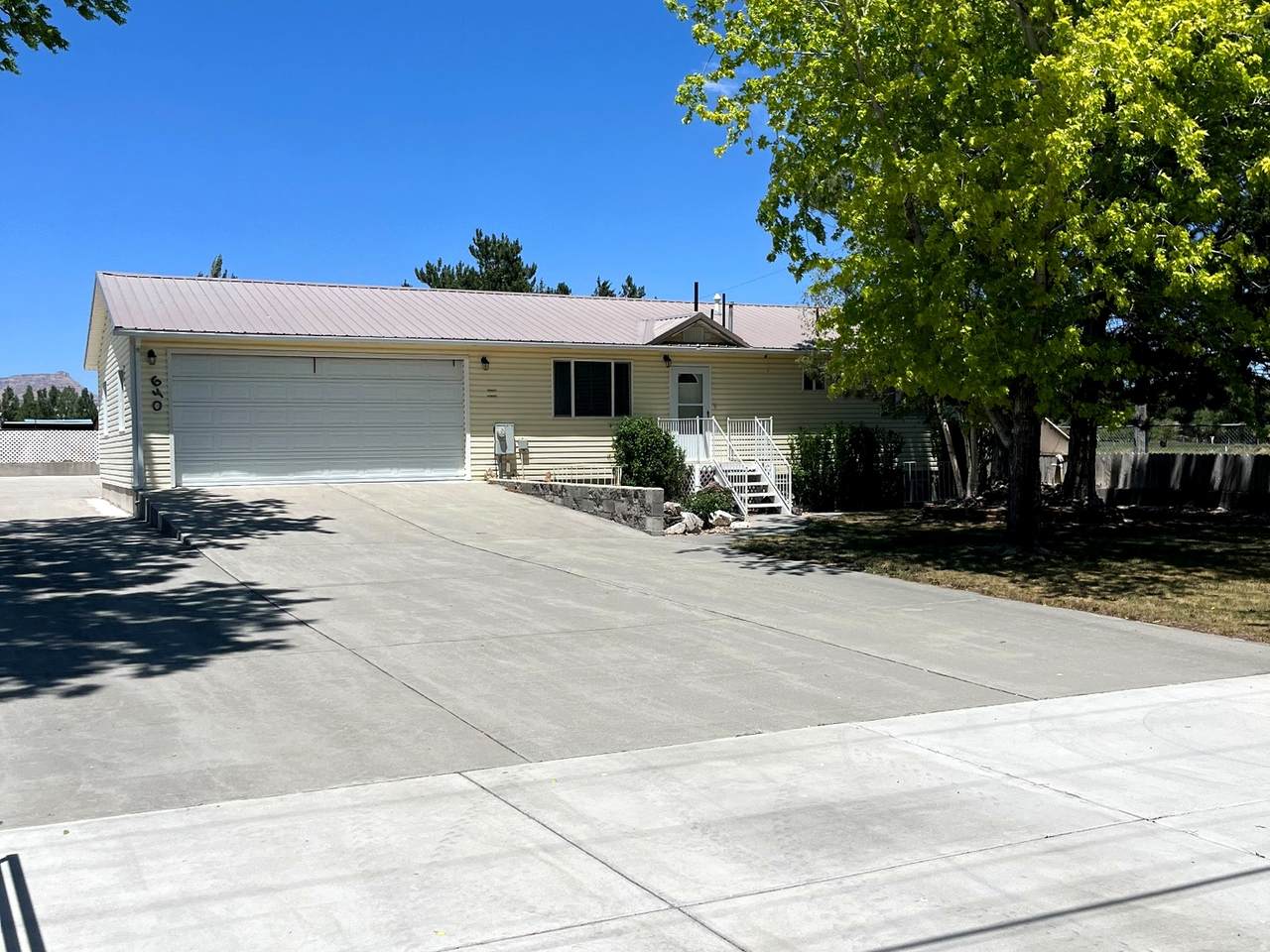 640 Canyon Rd - Photo 1