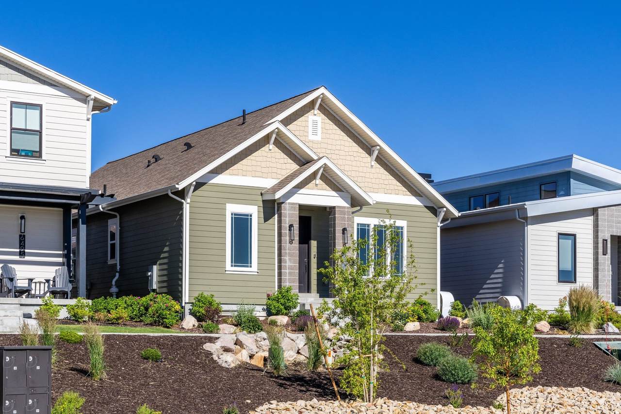 6505 Silver Creek Dr - Photo 1