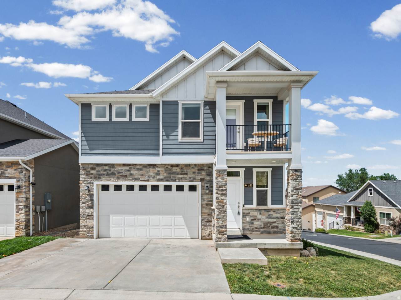 241 Ridgeline Way - Photo 1