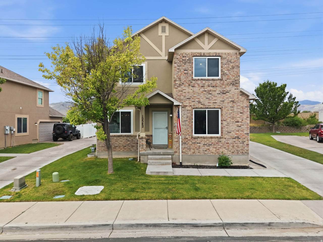 12542 Mayan St - Photo 1