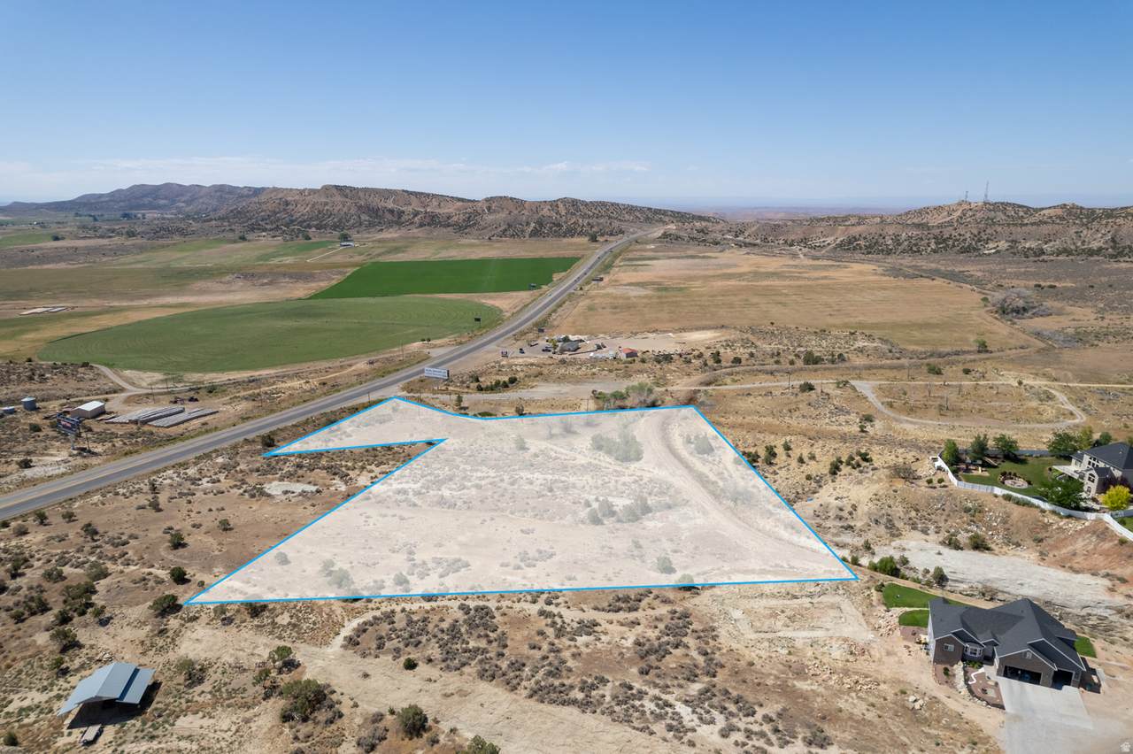 2648 Highway 40 - Photo 1