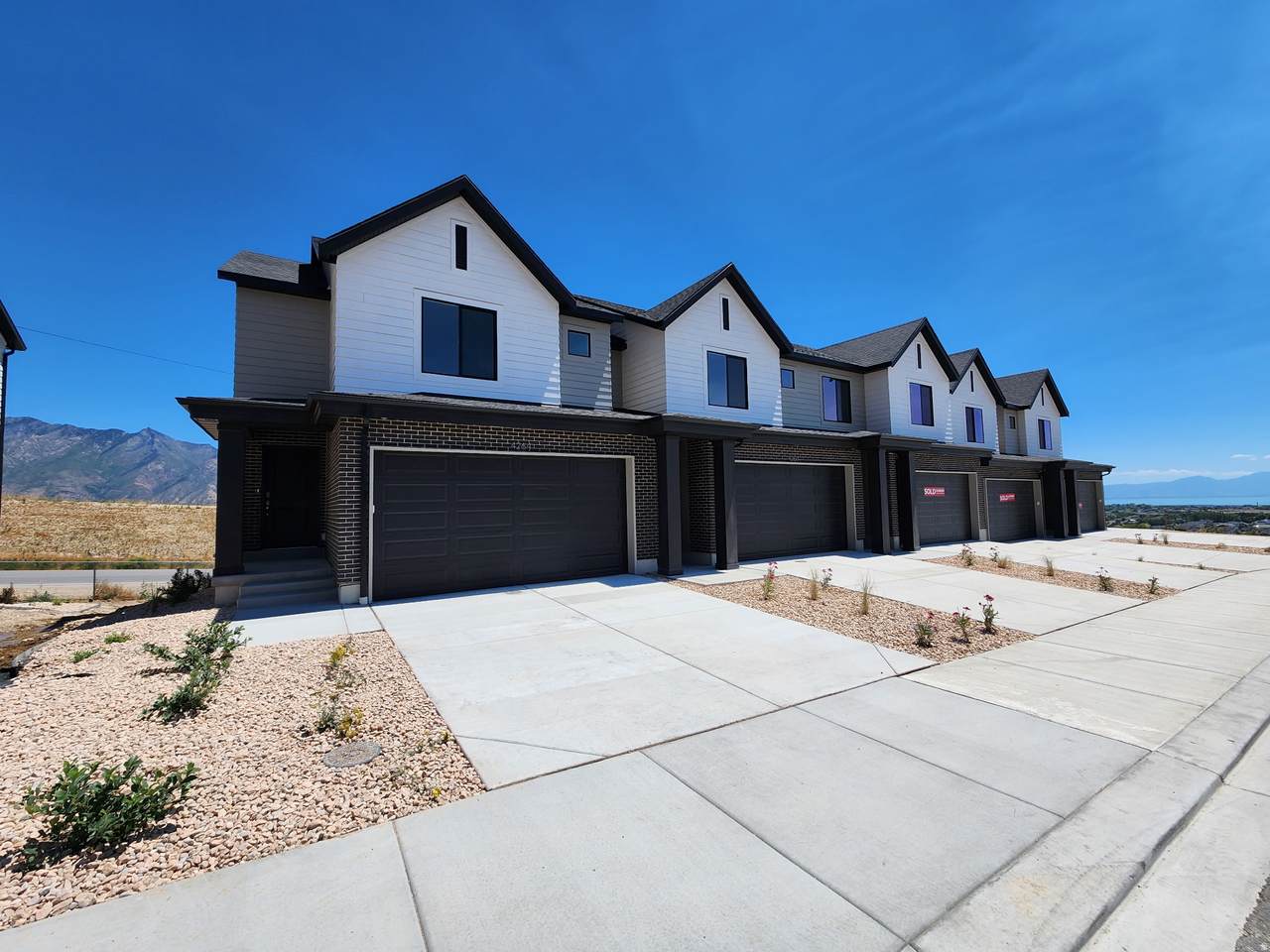 4392 Buckstone Way - Photo 1