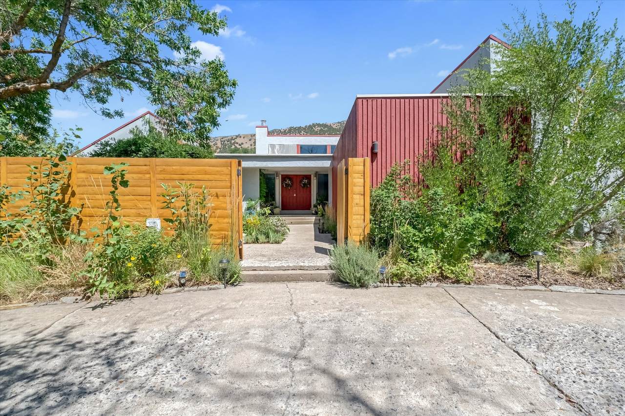 510 Spring Creek Rd - Photo 1