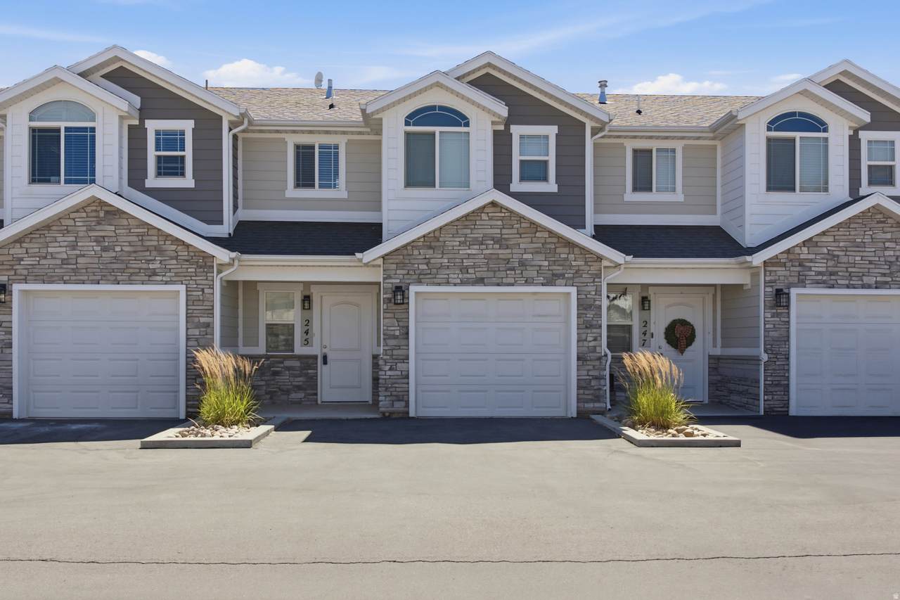 245 1950 - Photo 1