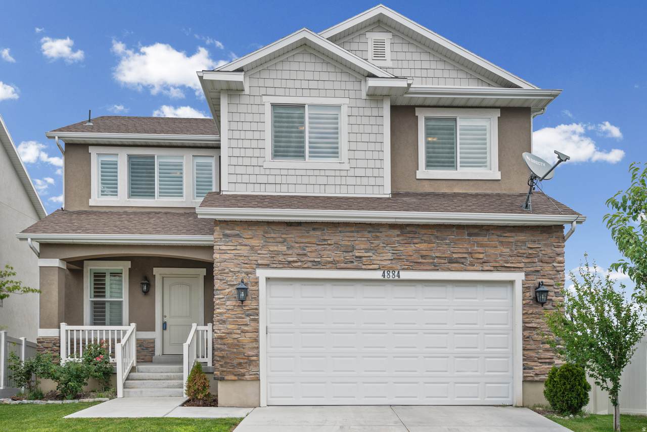 4884 Yellow Topaz Dr - Photo 1