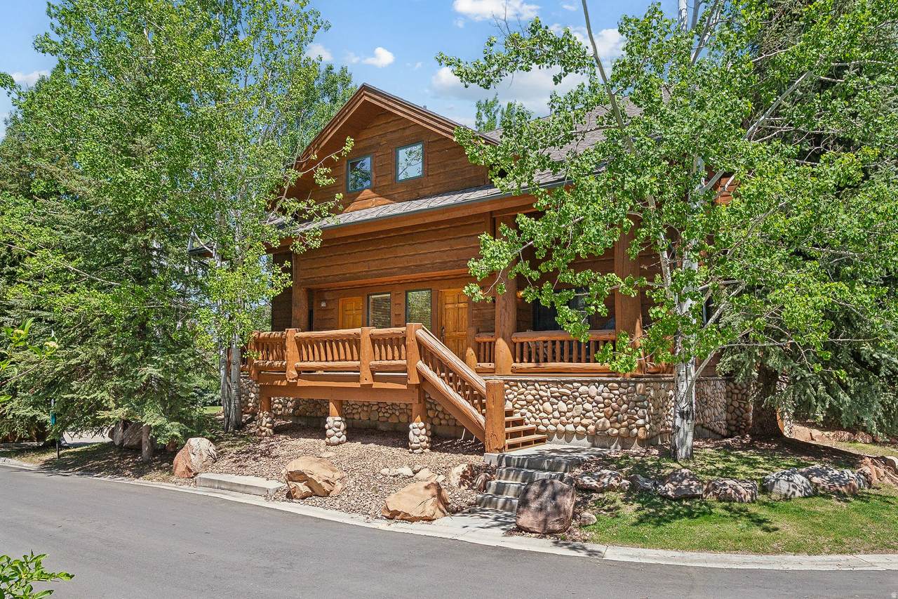 3988 Timber Wolf Ln - Photo 1