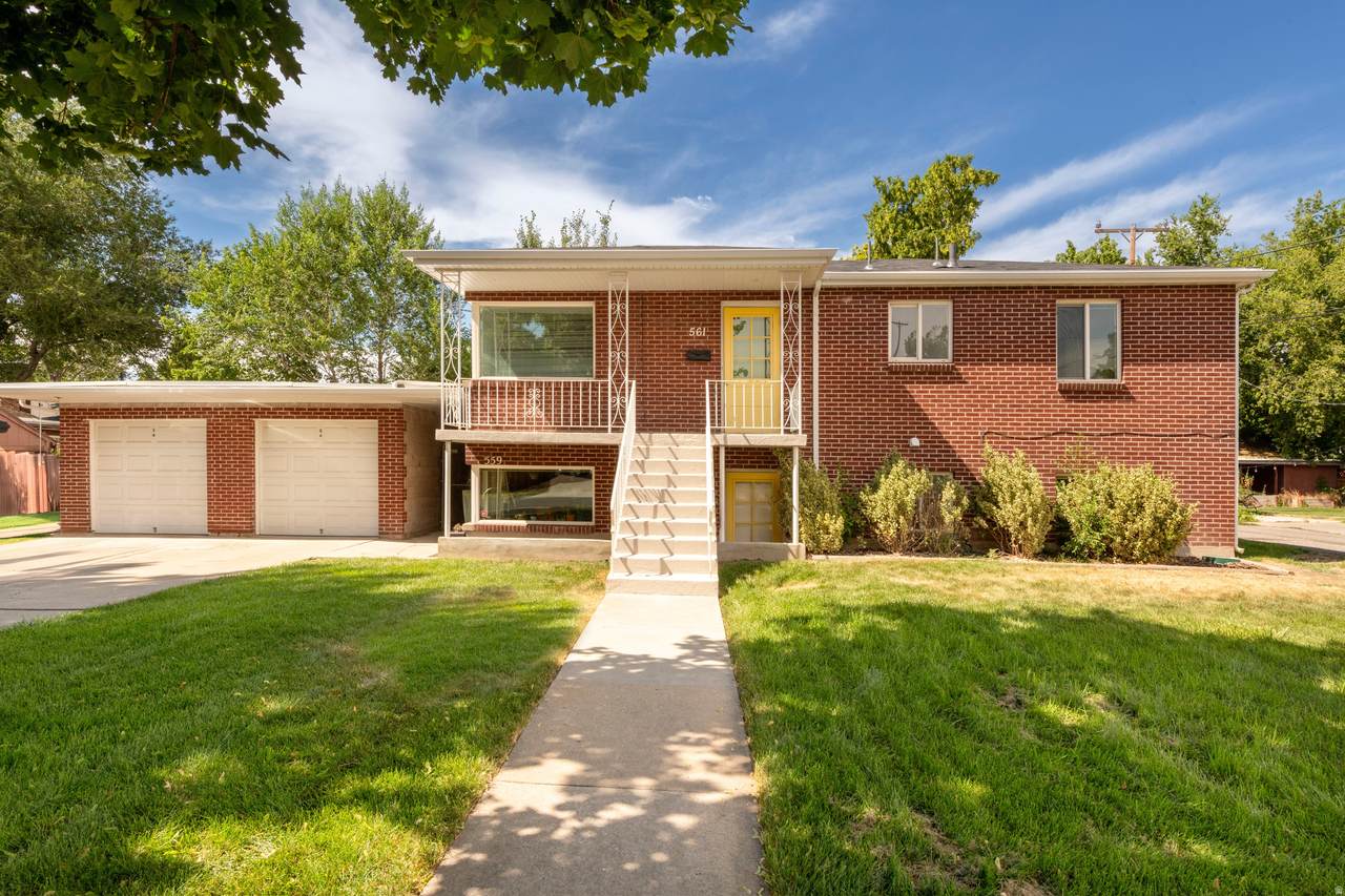 559 Wilson Ave - Photo 1