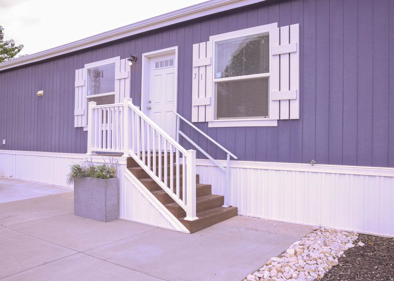 1500 Angel St - Photo 1