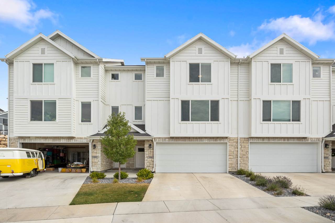 1016 Shadow Ln - Photo 1