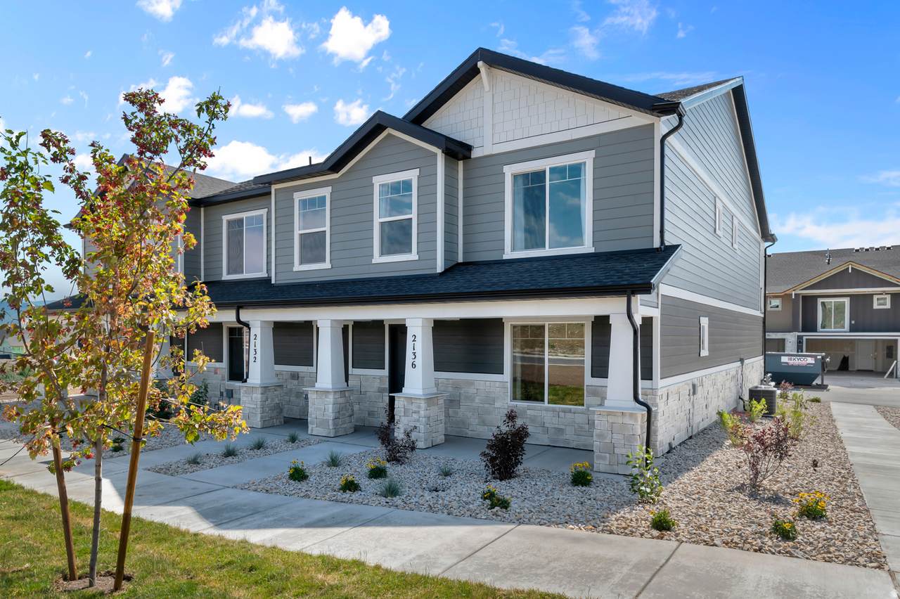 2202 Glacier Ln - Photo 1