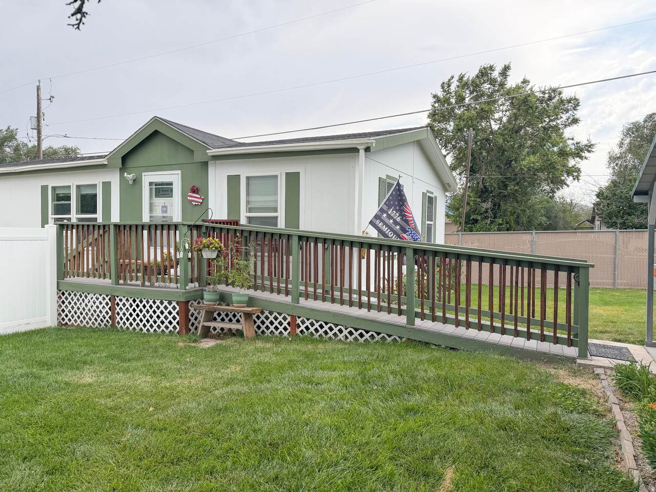 3920 Nora St - Photo 1
