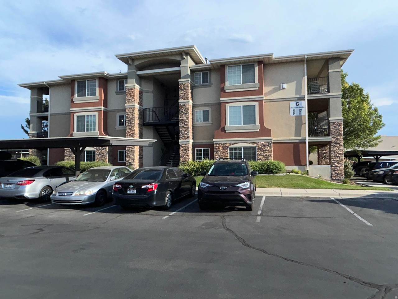 242 Spencer Peak Way - Photo 1