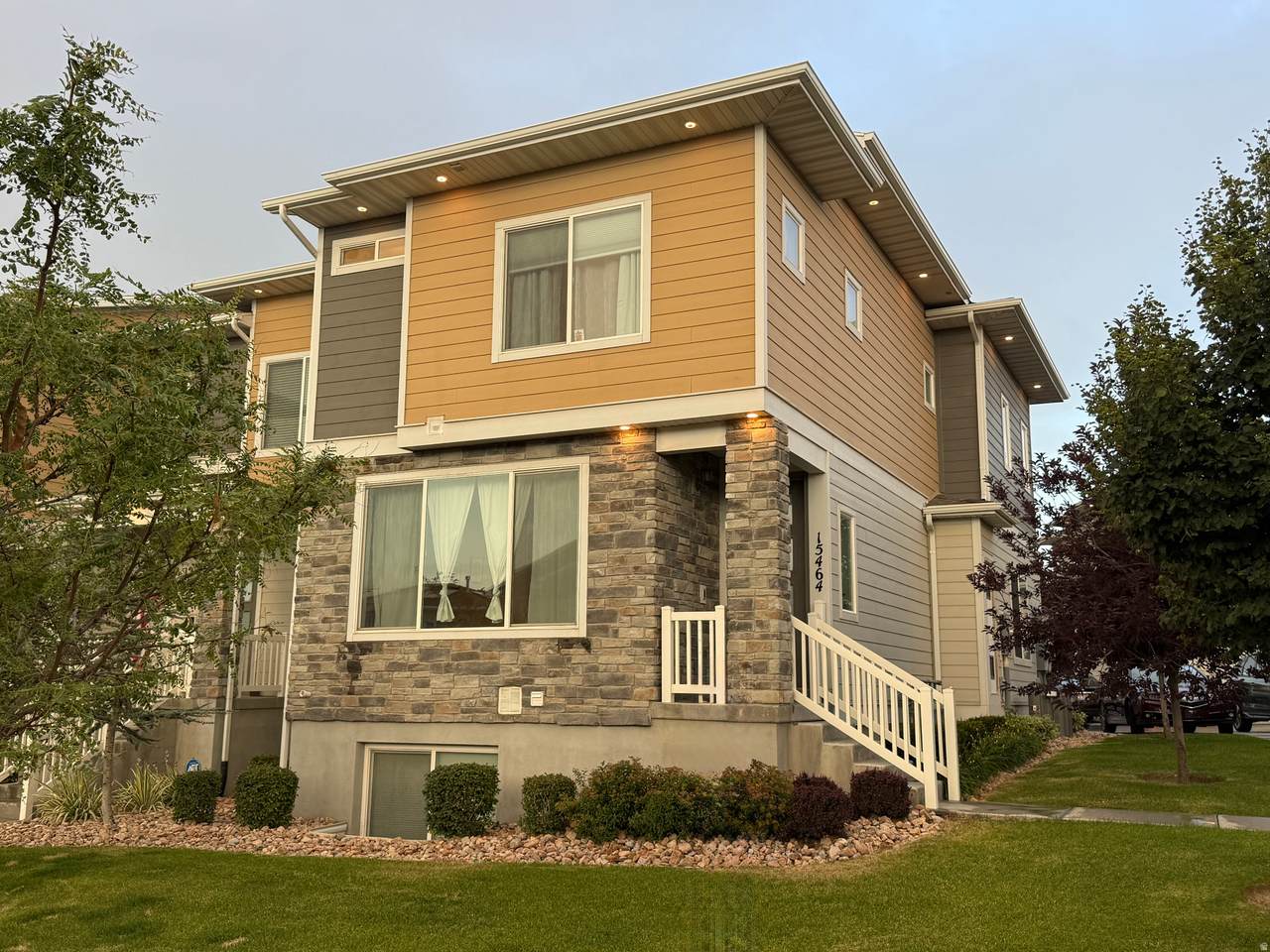 15464 Midnight Way - Photo 1