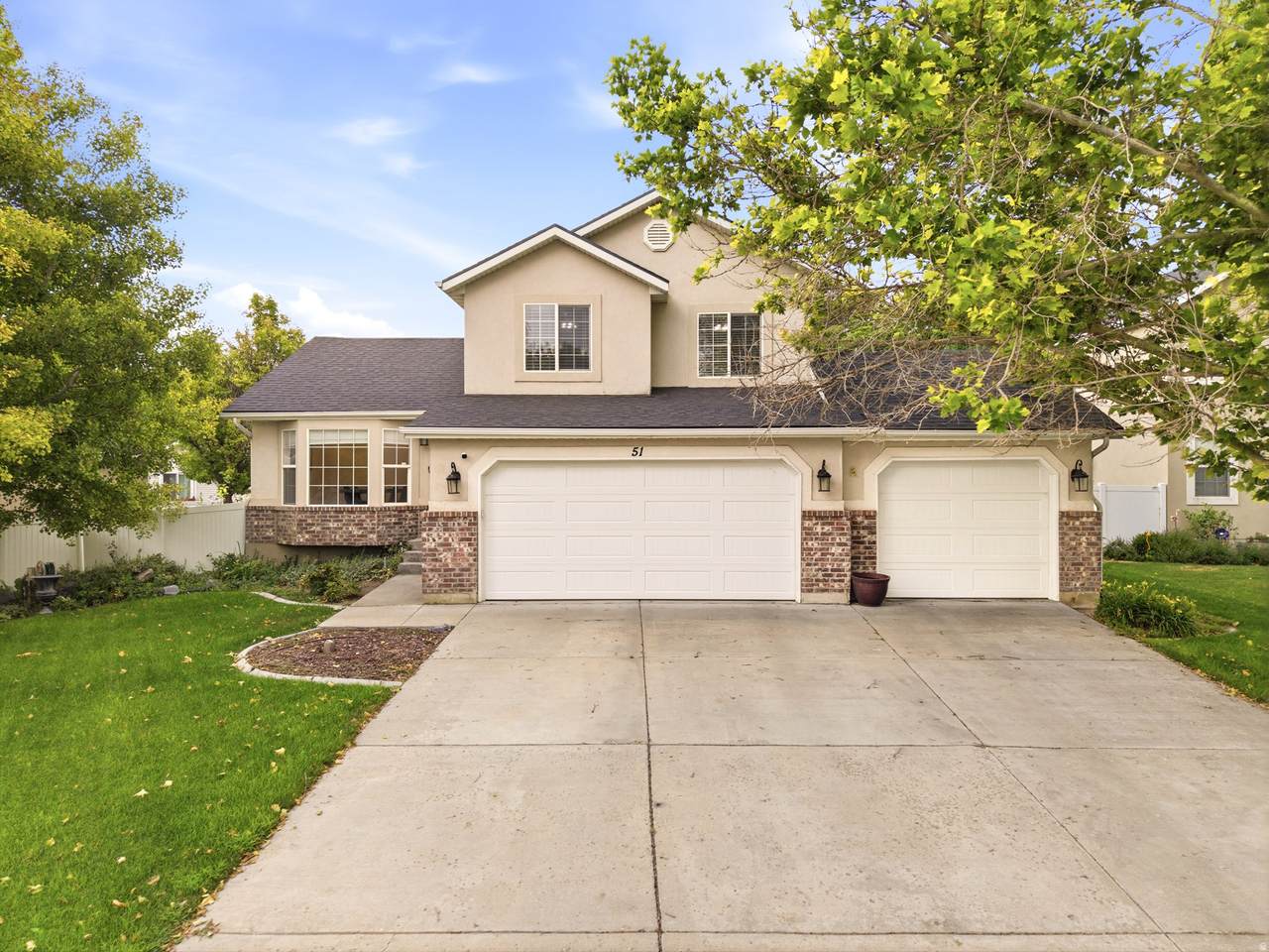 51 Redwing Ct - Photo 1