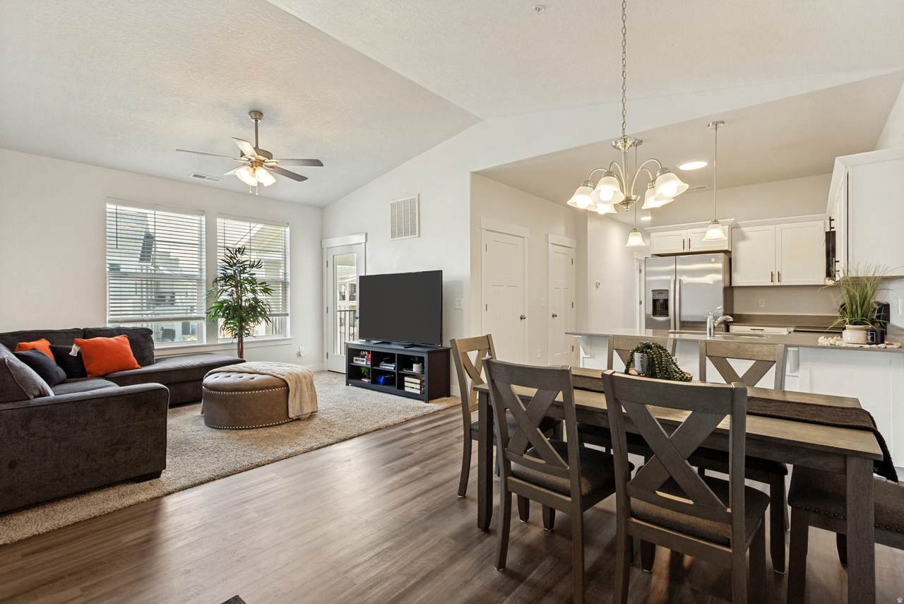 https://bt-photos.global.ssl.fastly.net/wasatch/1280_boomver_1_2174829-1.jpg