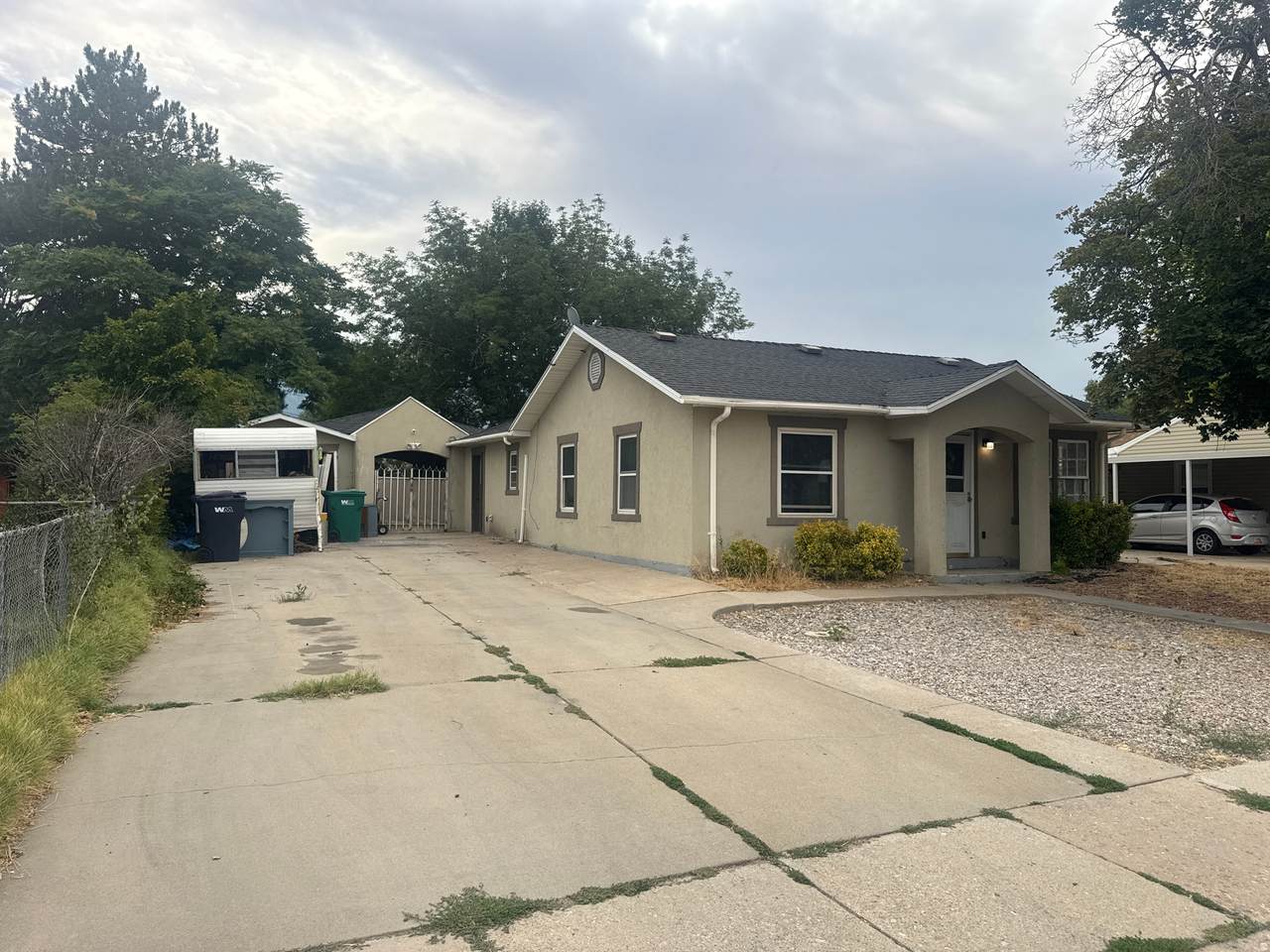 255 Flint St - Photo 1