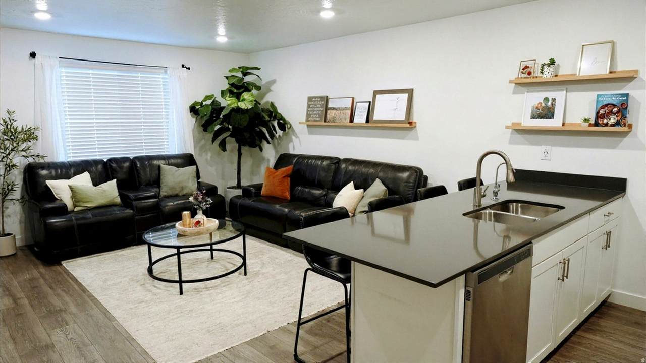 https://bt-photos.global.ssl.fastly.net/wasatch/1280_boomver_1_2174900-1.jpg