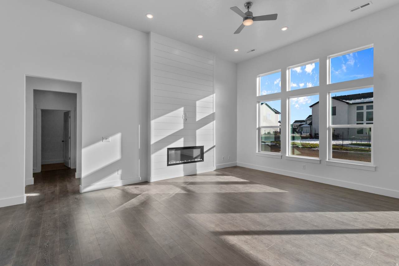 613 125 - Photo 1