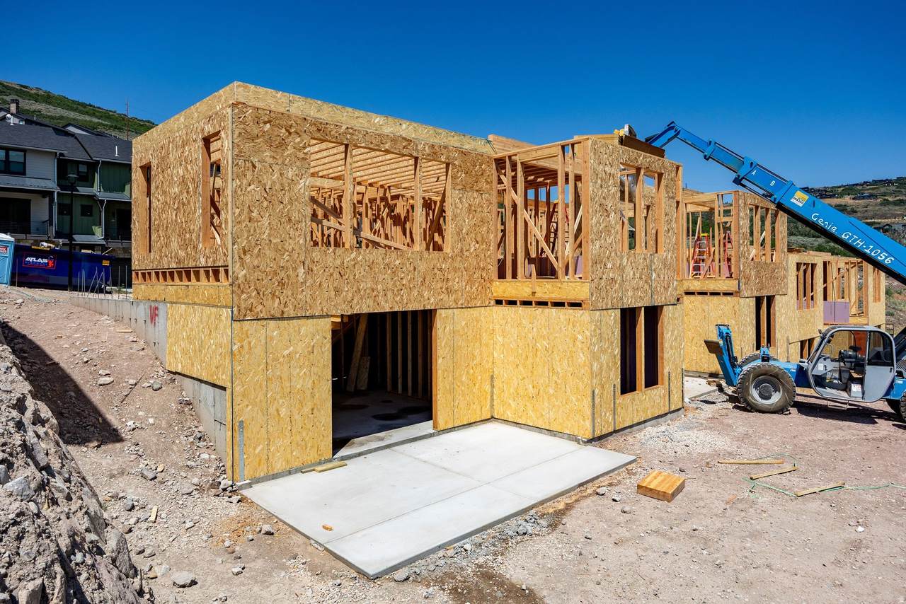 377 Ascent Dr - Photo 1
