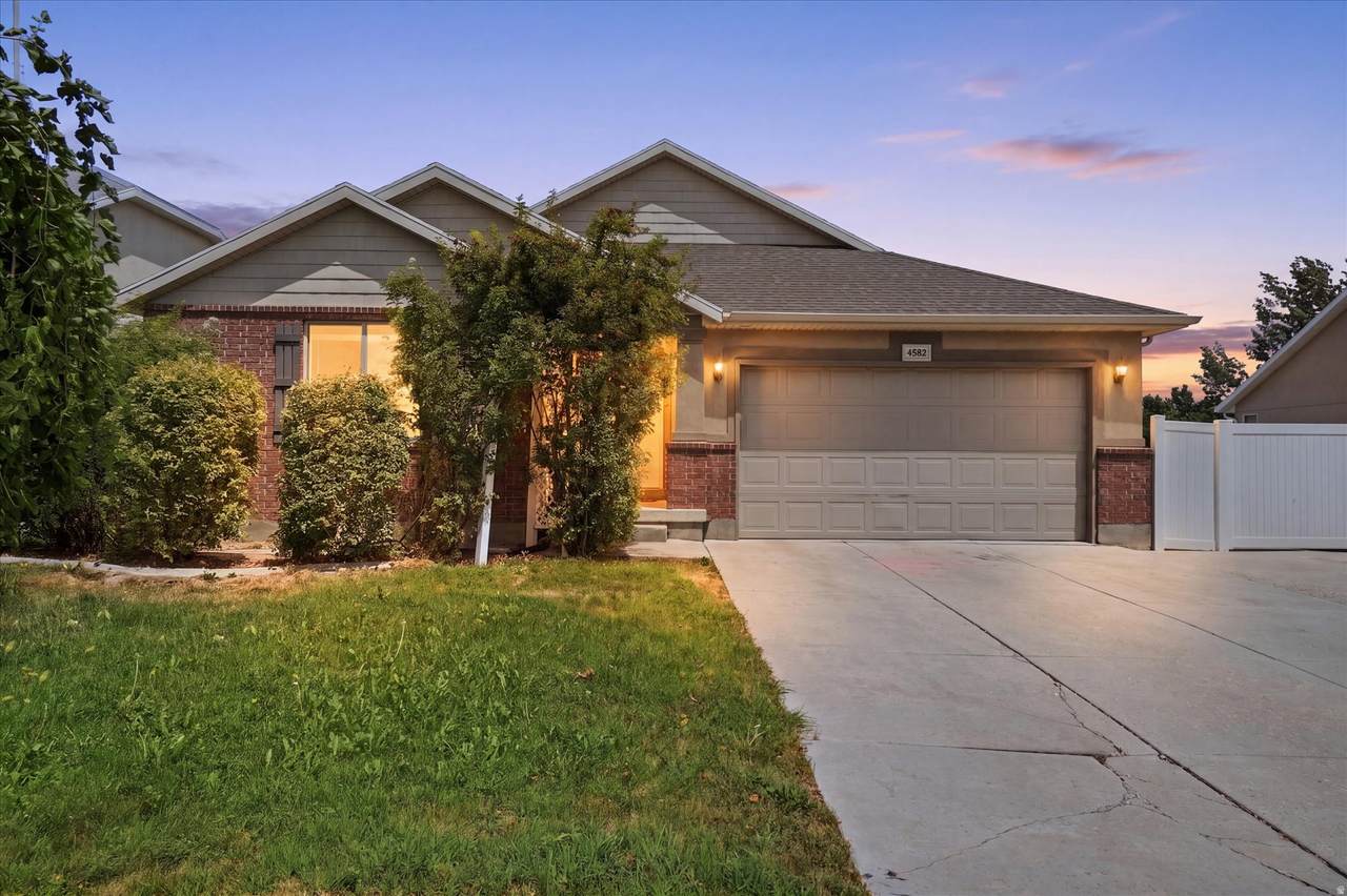 4582 Black Powder Dr - Photo 1