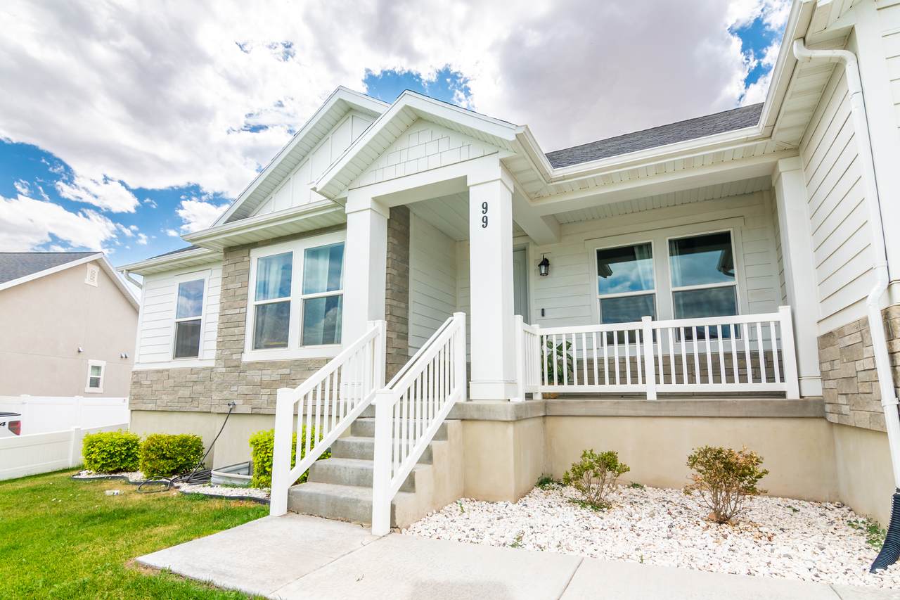 99 Stone Gate Dr - Photo 1