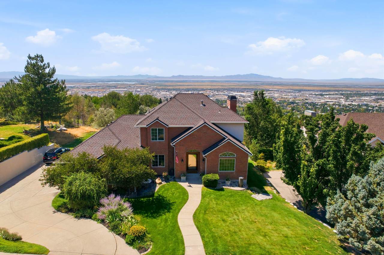 31 Eaglewood Dr - Photo 1