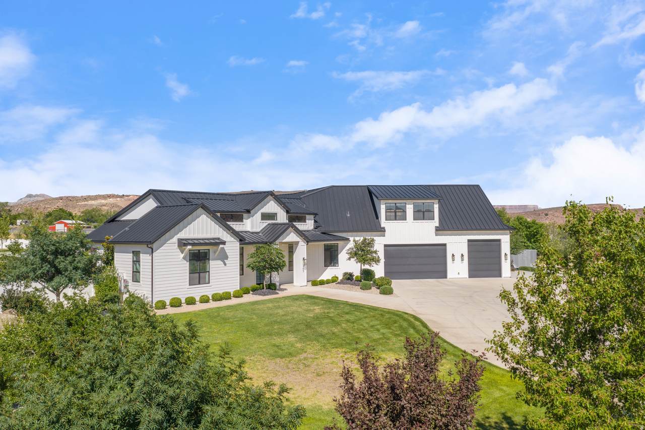 195 Babylon Mill Rd - Photo 1