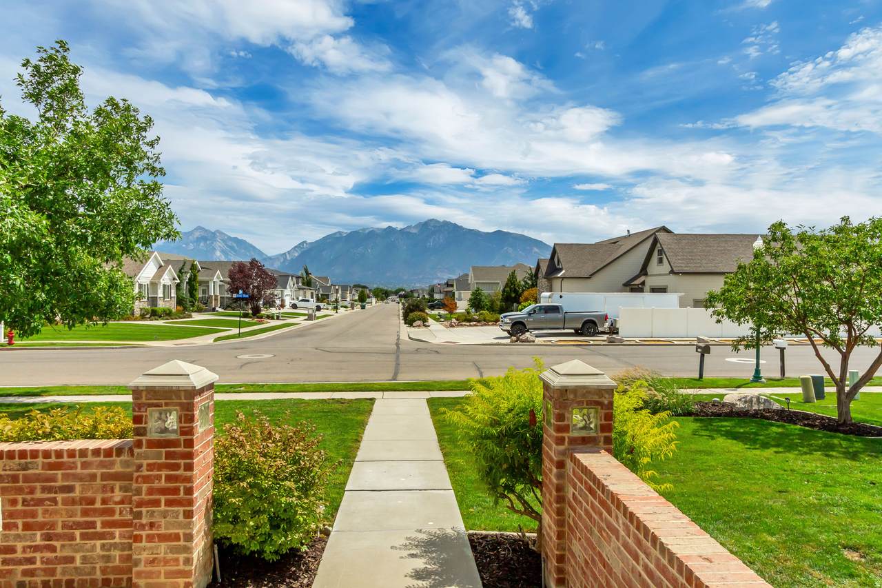 https://bt-photos.global.ssl.fastly.net/wasatch/1280_boomver_1_2176533-1.jpg