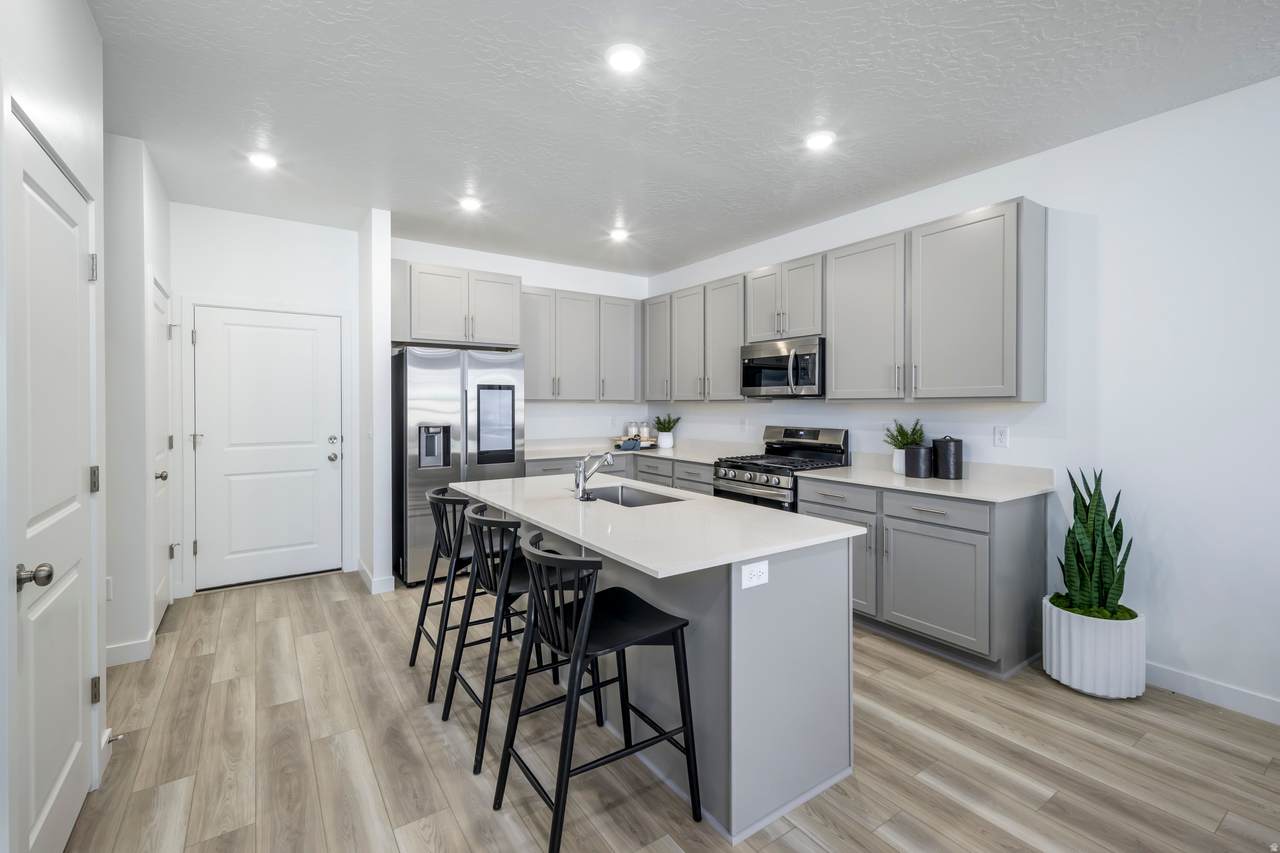 1708 Viola Ln - Photo 1