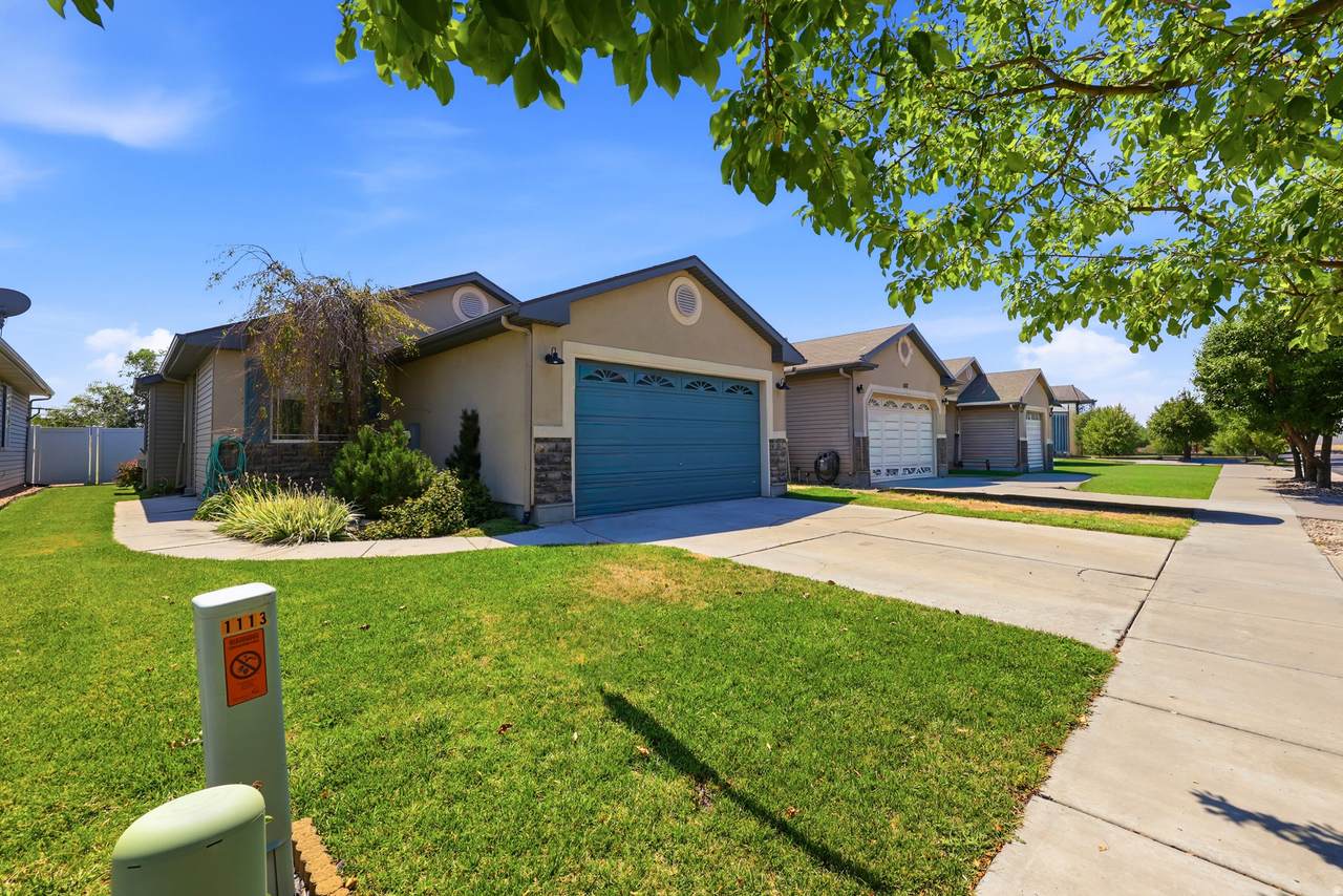1113 Haworth Dr. - Photo 1