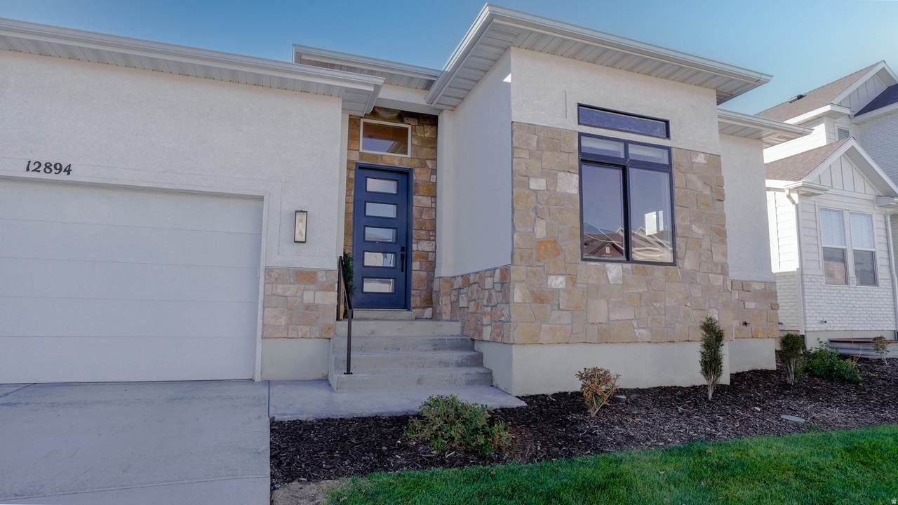 12894 Berlynn Dr - Photo 1