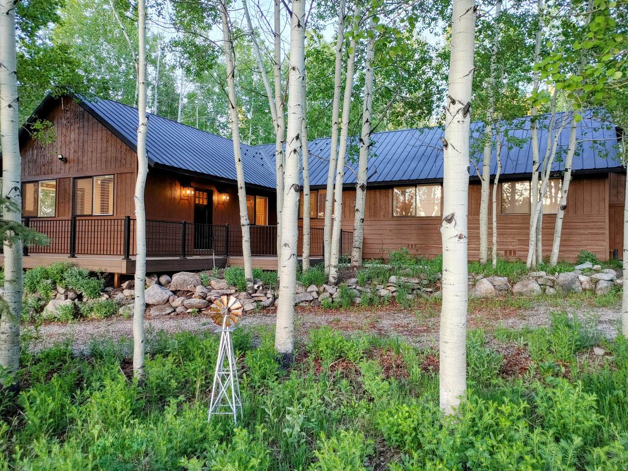 11728 Raccoon Dr - Photo 1