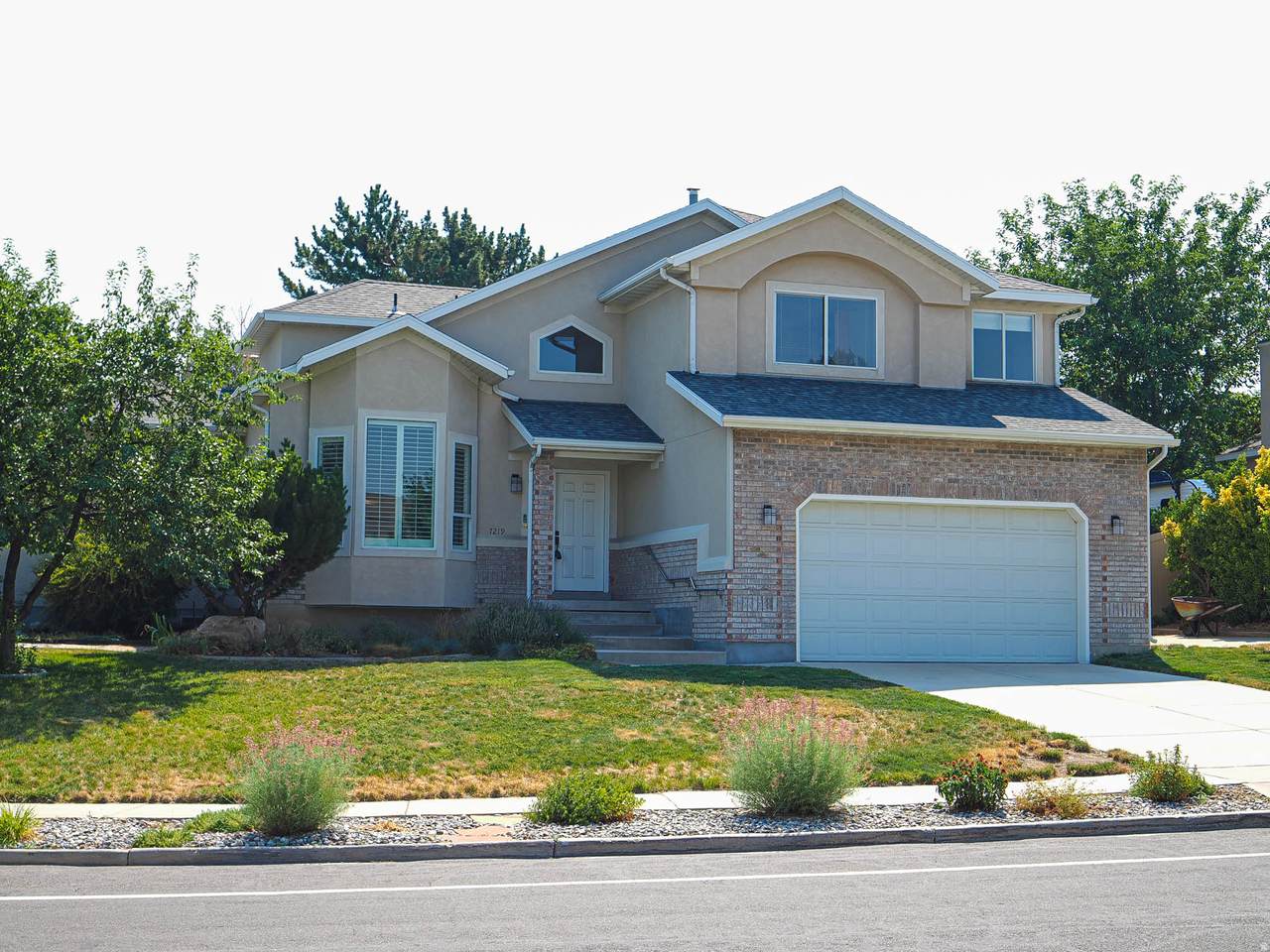 7219 Ponderosa Dr - Photo 1