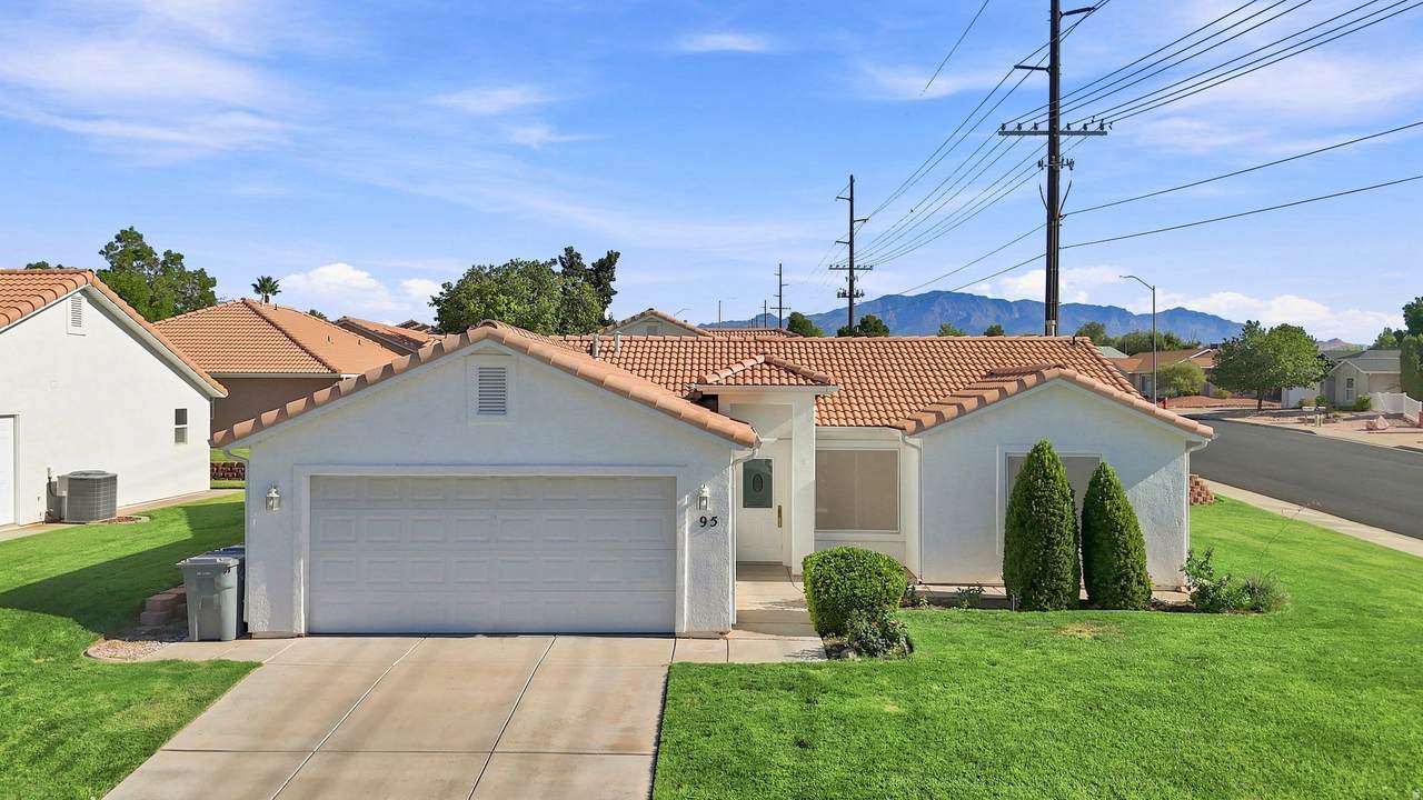 210 Mall Dr - Photo 1