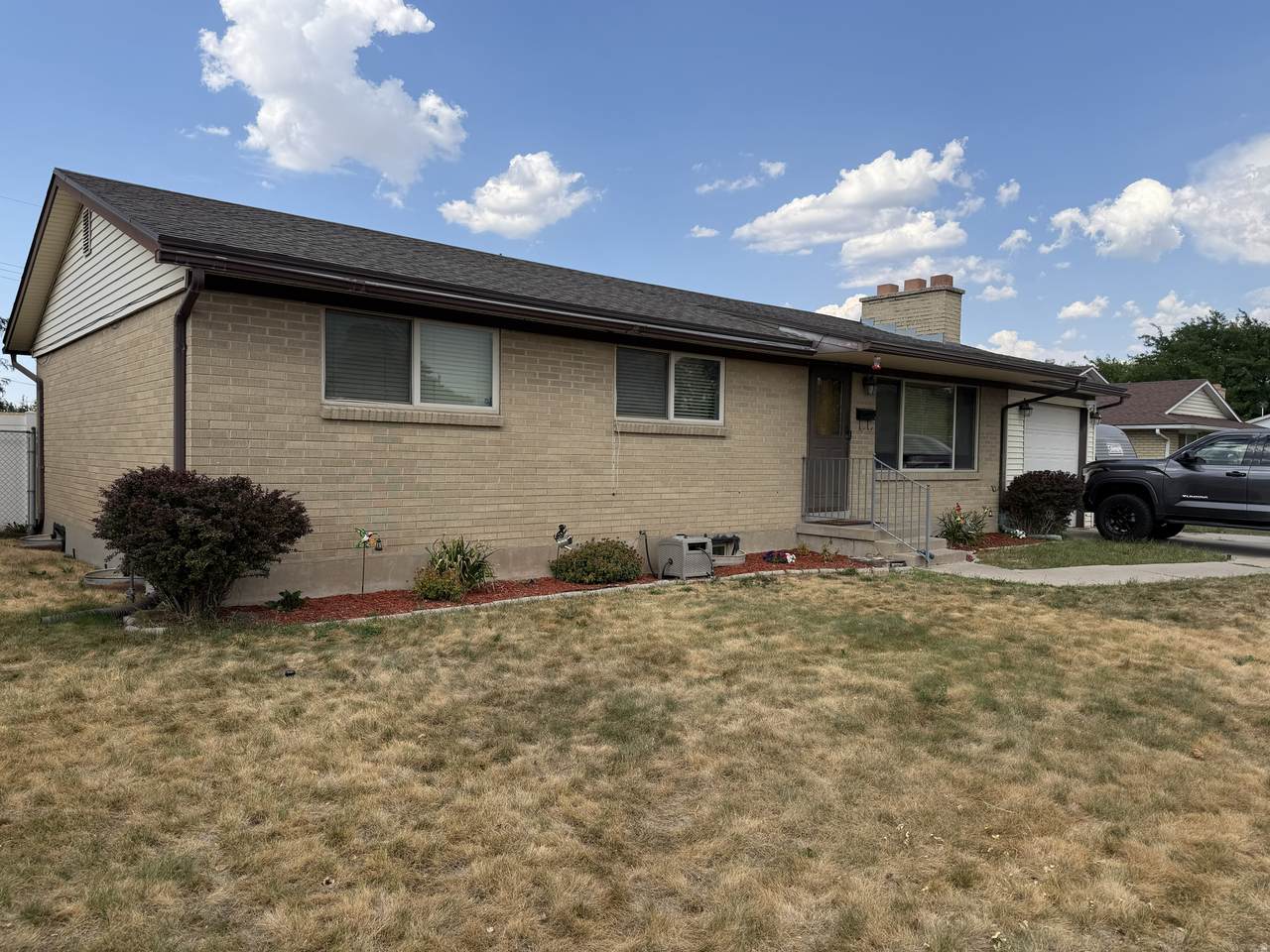 4270 Paskay Dr - Photo 1
