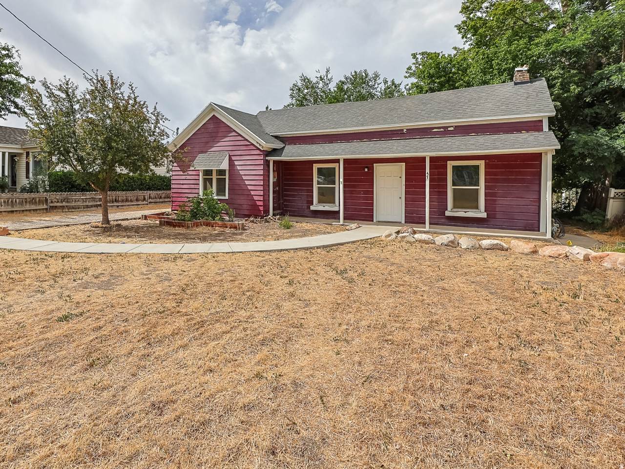 47 Main St - Photo 1