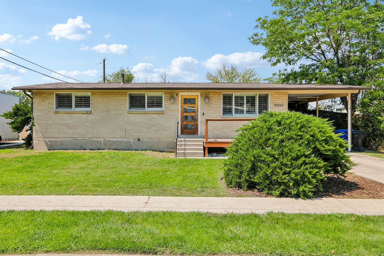 10242 Marble St - Photo 1