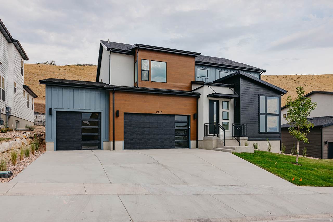 5910 Canyon Rim Rd - Photo 1