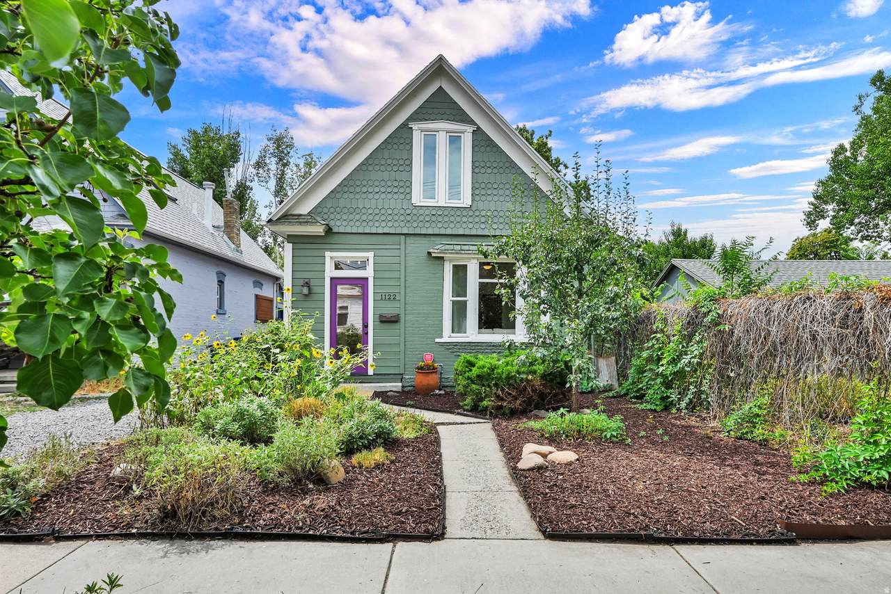1122 Bueno Ave - Photo 1