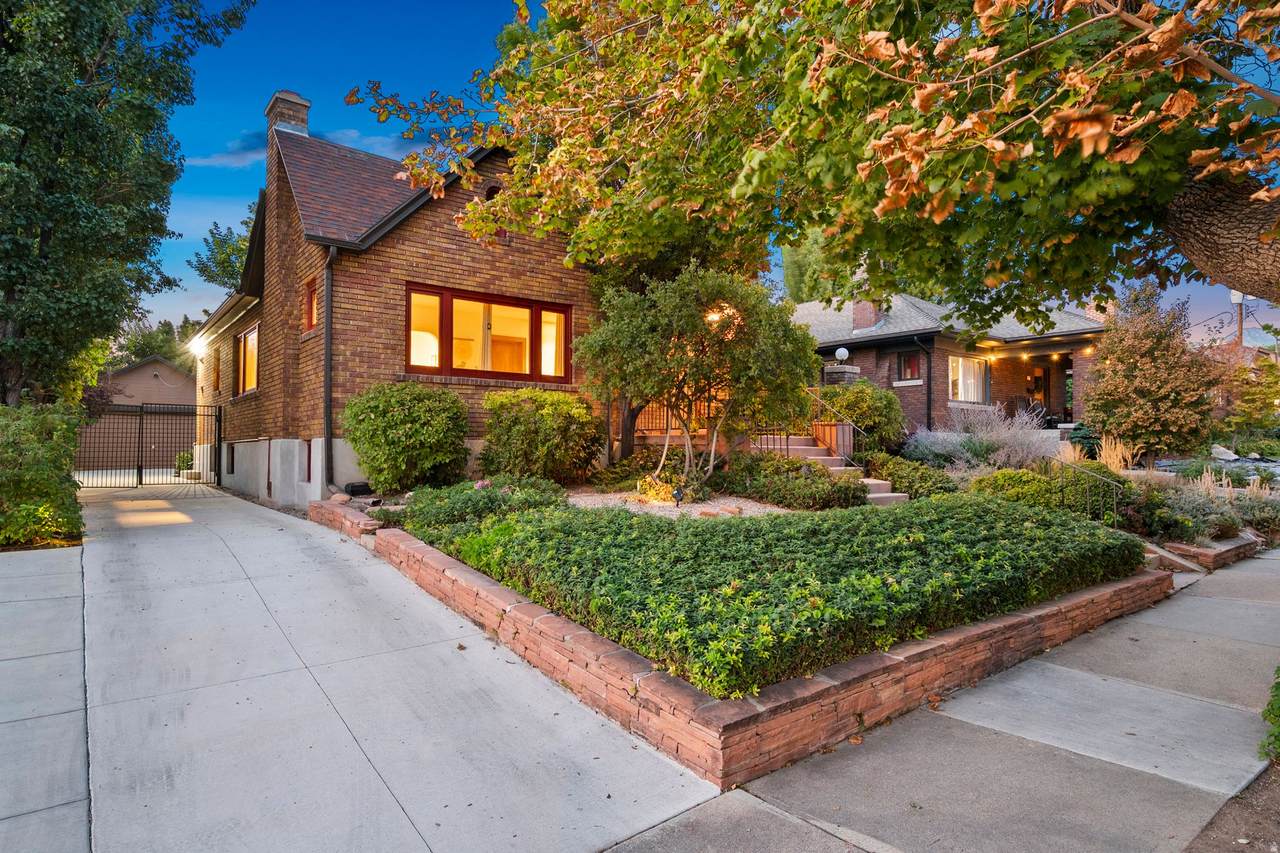 1455 Kensington Ave - Photo 1