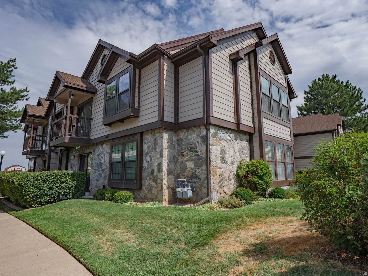 5420 350 - Photo 1
