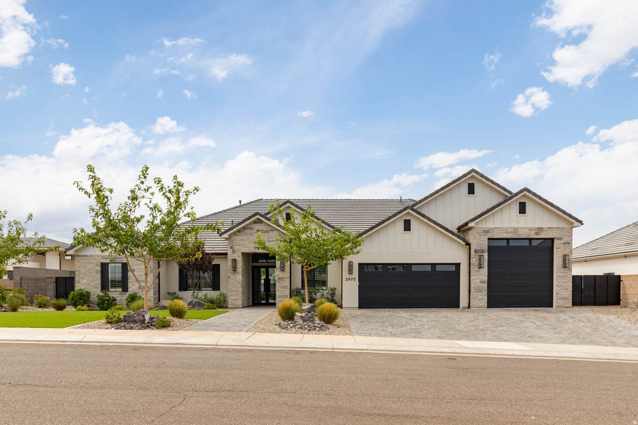 2972 Willow Tree Ln - Photo 1