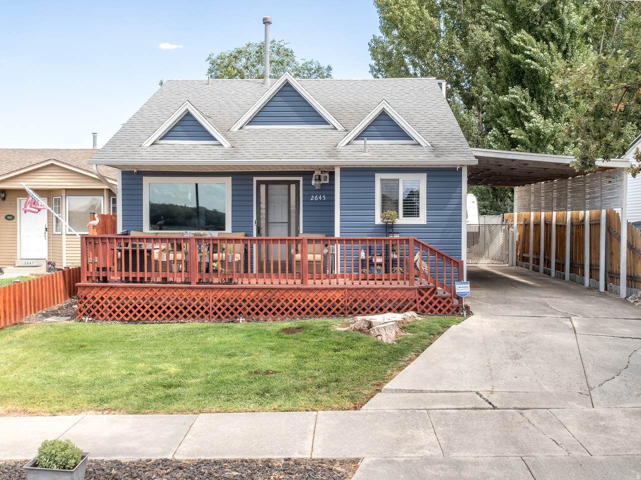 2645 Bryant Dr - Photo 1
